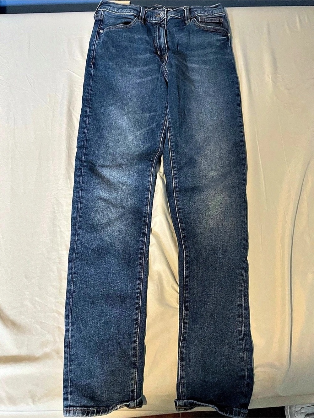 Old Navy Original Taper Built-In Flex Jeans Blue Waist 16